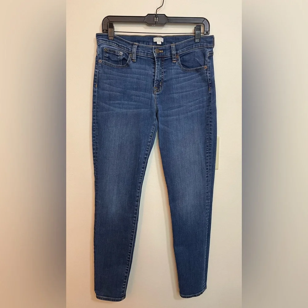 J. Crew Women’s Mid Rise Stretch Skinny Medium Wash Denim Jean Size 29/30
